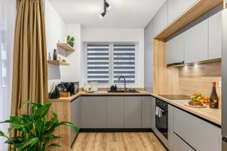Tampa Sunshine Apartment - Braşov - 3