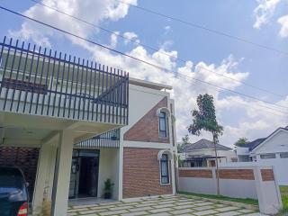 BRICK HOUSE - Unique & Central - - 4