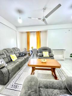 Comfort Home Two Bedroom Buxton point Mombasa - Mombassa - 0