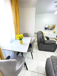 Comfort Home Two Bedroom Buxton point Mombasa - Mombassa - 9
