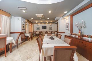 Hotel Stella di Mare - Budva - 3