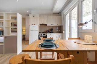 Central Apartment on Lionsquare with Sea and City View - Heraklio - 1