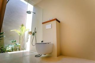 Elegant 3 Bdr Villa , beach 3 mins walk - Selong Belanak - 5