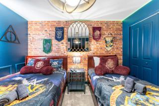 Family Retreat near Disney with Pool & Hot Tub! - Kissimmee - 4