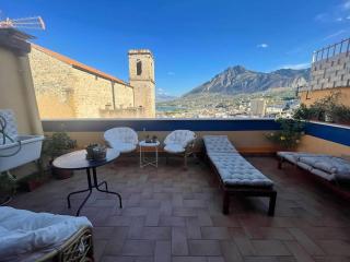 Bella Vista Sant Orsula 2 bedroom View Terrace Historic Center Spacious Apartment - Termini Imerese - 4