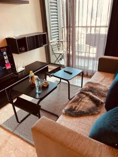 1BR at Thonglor BTS InfinityPool overlooking city - 4