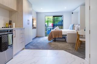 Bright and Inviting Studio Near South City Mall - Christchurch - 3