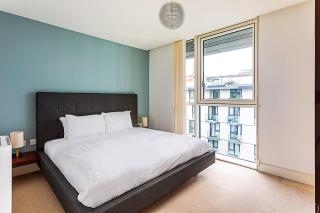 City-Close 1-Bed Apartment near Tower Hill - 8