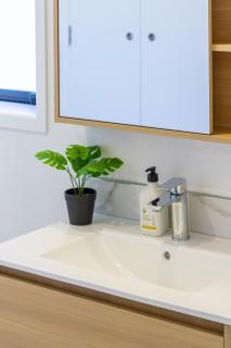 Exclusive Studio Retreat close to South City Mall - Christchurch - 1