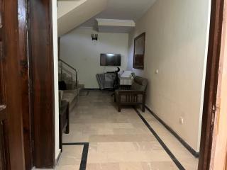 Furnished Floor in DHA 2 - Islamabad - 4
