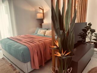 Tzane Luxury Suites - Luxury Suites in the City Center for Comfort & Privacy - Zakynthos Town - 0