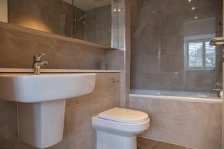 Stunning Rare Soho Gem - 6