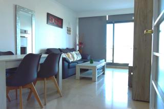 Tu Paraíso Costero en Playa de Poniente, Vistas al Mar, Arena Dorada y un Entorno de Lujo - Benidorm - 3
