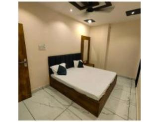 Hotel Om Namah Shivay, Ujjain , 2 km from Shri Mahakaleshwar Jyotirlinga Temple - Ujjain - 3