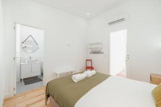 Modern Villa by Hosty - Oporto - 8