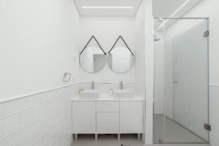 Modern Villa by Hosty - Oporto - 7