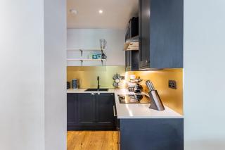Stunning Modern Apartment in the Heart of Holborn - London - 5