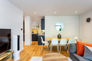 Stunning Modern Apartment in the Heart of Holborn - 2