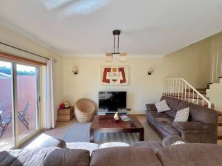 Gated Family Villa with Private Pool and Garden - - 5