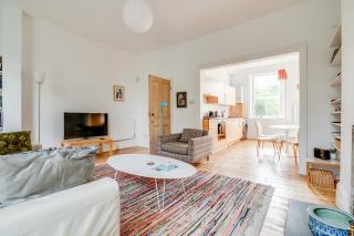 Bright Two Bedroom Apartment Near Vibrant Camden Town - London - 7