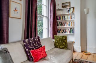 Bright Two Bedroom Apartment Near Vibrant Camden Town - London - 1