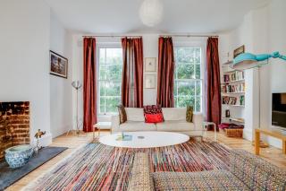 Bright Two Bedroom Apartment Near Vibrant Camden Town - London - 5