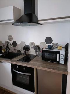 Agréable studio - Wi-Fi - cuisine complète - 5