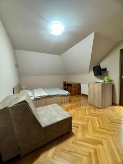 Apartmani Park kod Novice with Free Parking - 3