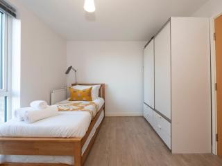 Pass the Keys Cosy Apartment 2mins to Colindale Station - Edgware - 6