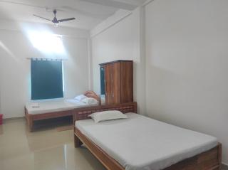 Rani Guest House - - 8