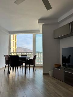 Apartamento con piscina y vistas en Playa de las Américas ,a 2 min de la playa - Playa de las Americas - 5