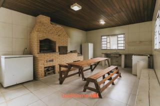 Ampla casa com piscina em Embu - São Paulo - 8