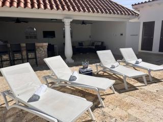 Jolie Villa Entire villa in Noord, Aruba - Palm-Eagle Beach - 3