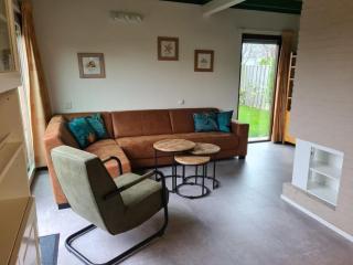 Holiday home with spacious garden - Breskens - 9
