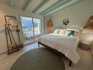 Meraki Studio in Oranjestad, Aruba - Palm-Eagle Beach - 7