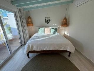 Meraki Studio in Oranjestad, Aruba - Palm-Eagle Beach - 6