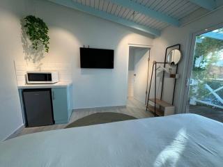 Meraki Studio in Oranjestad, Aruba - Palm-Eagle Beach - 5