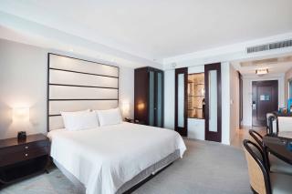 Fontainebleau Jr Suite with Balcony Condo - 1