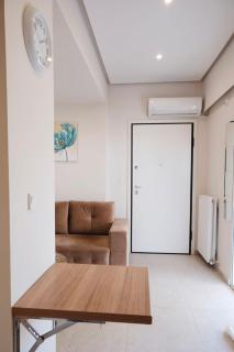 Cozy Penthouse Nearby Acropolis & Metro - Atene - 3