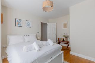 Contemporary 2BD Cottage-Style Flat Hackney - Londres - 5