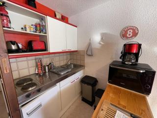 Appartement central 2*, balcon, 4 pers, coin-repas - FR-1-787-86 - Laveissière - 3