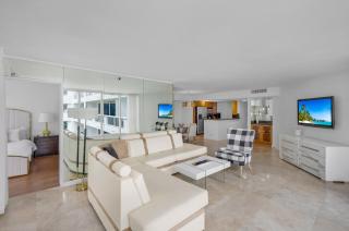 The Grand Wonder - Miami - 2