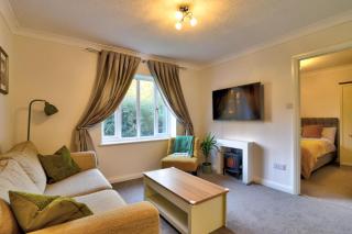 One bedroom apartment in Grays Essex - Stifford - 9