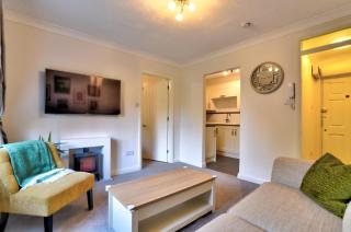 One bedroom apartment in Grays Essex - Stifford - 7