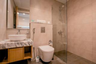 NEW Cozy & Stylish APT with Pool & Gym Access - 3