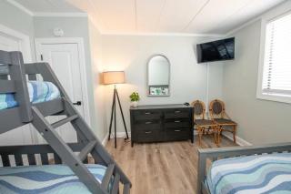 3201 Atlantic Ave, Unit 310 - 1