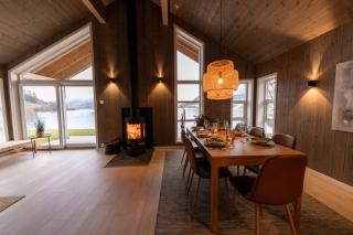 Holiday cabins with unmatched lake view in Jølster - 4