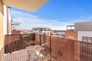 Modern Apt with AC and Balcony - Modra - 6