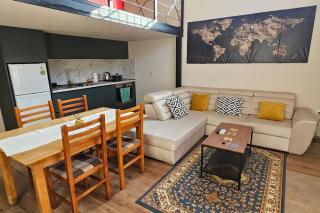 Damsi Loft Apartment - Tirana - 2
