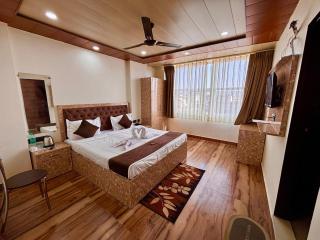 Govindam Royal Stay - 0